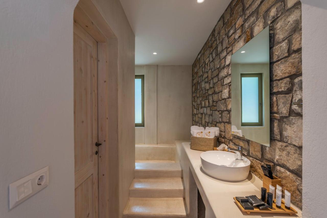 Junior Suite Hot Tub