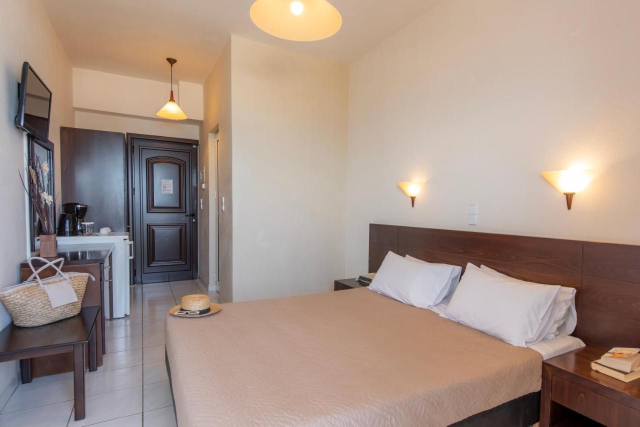 Double or Twin Room Garden View