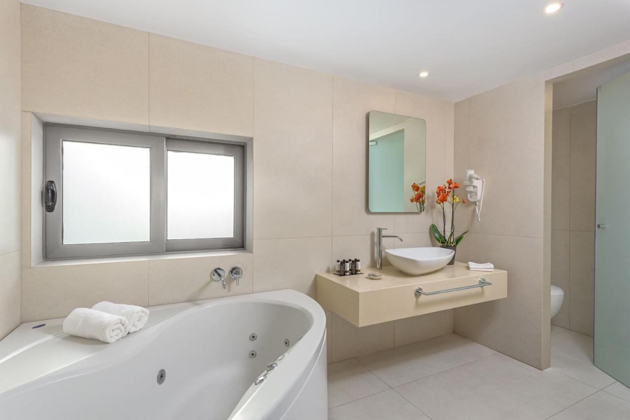Premium Double Room Spa Bath Garden View