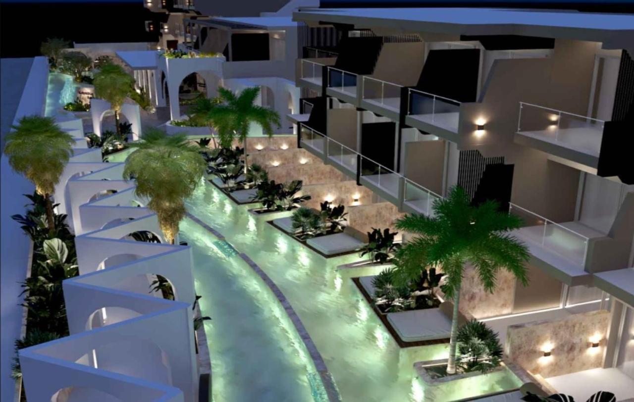 Swim up Ground Floor Room