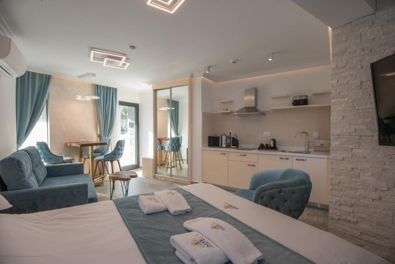 Junior Suite Private Terrace