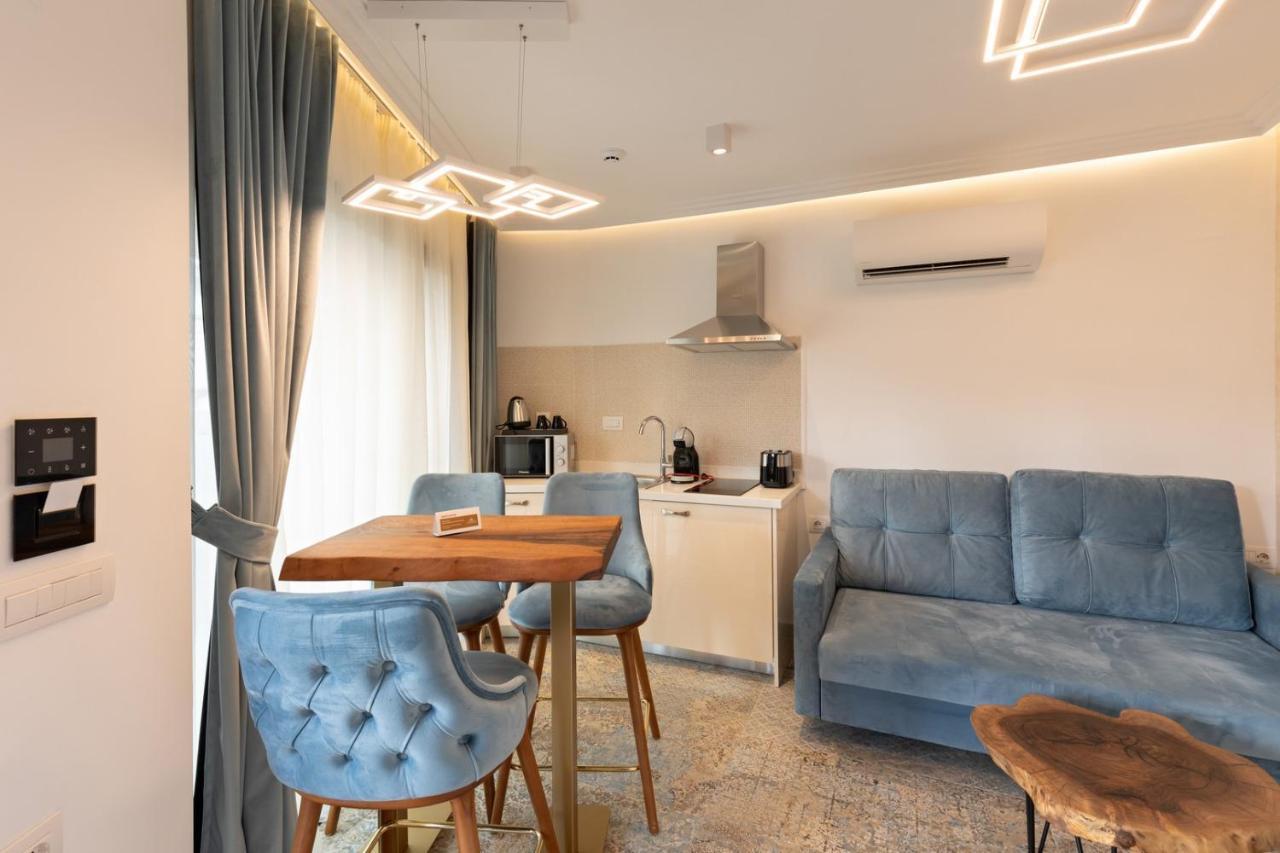 Junior Suite Private Terrace