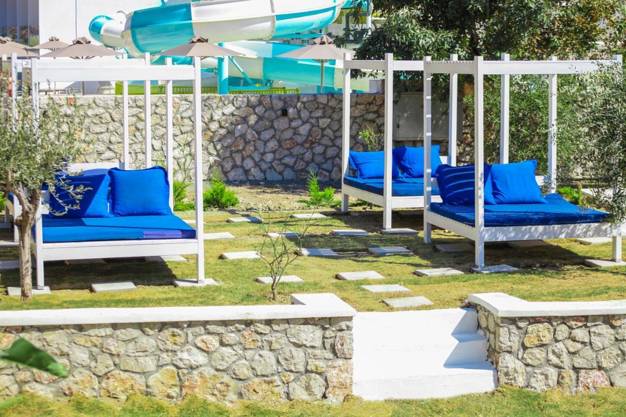 Junior Suite Sharing Pool