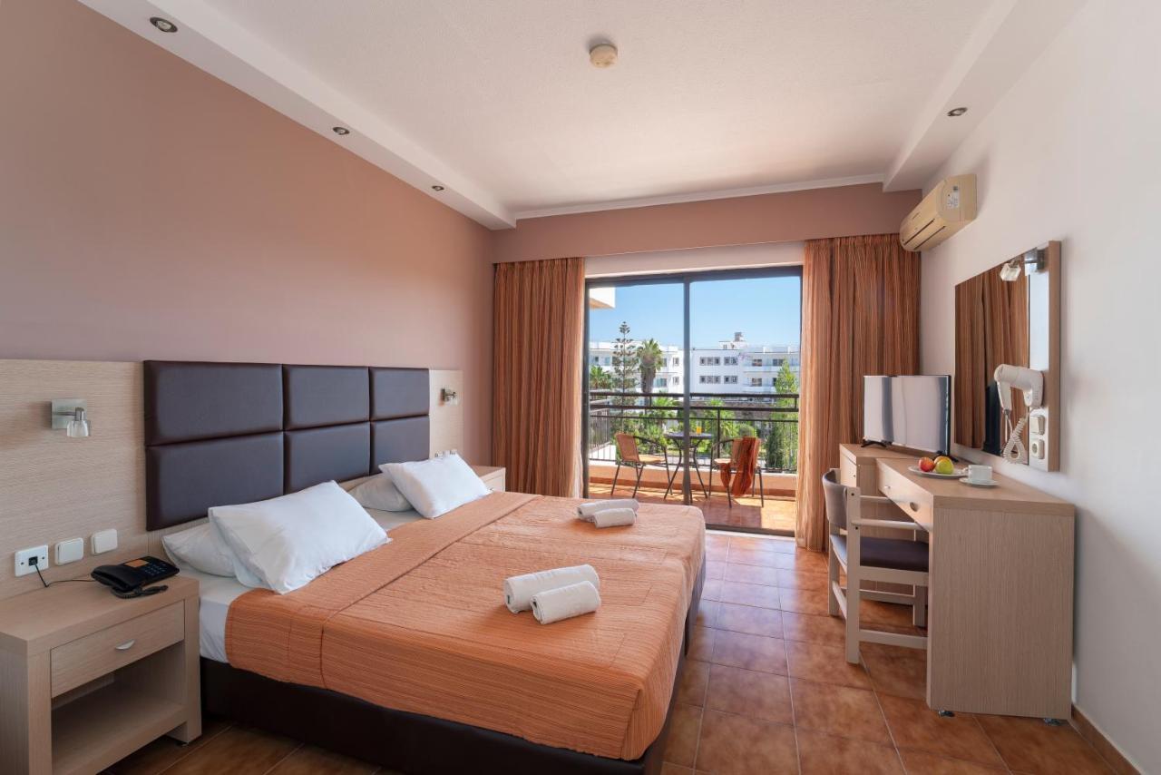 Double Room Garden View