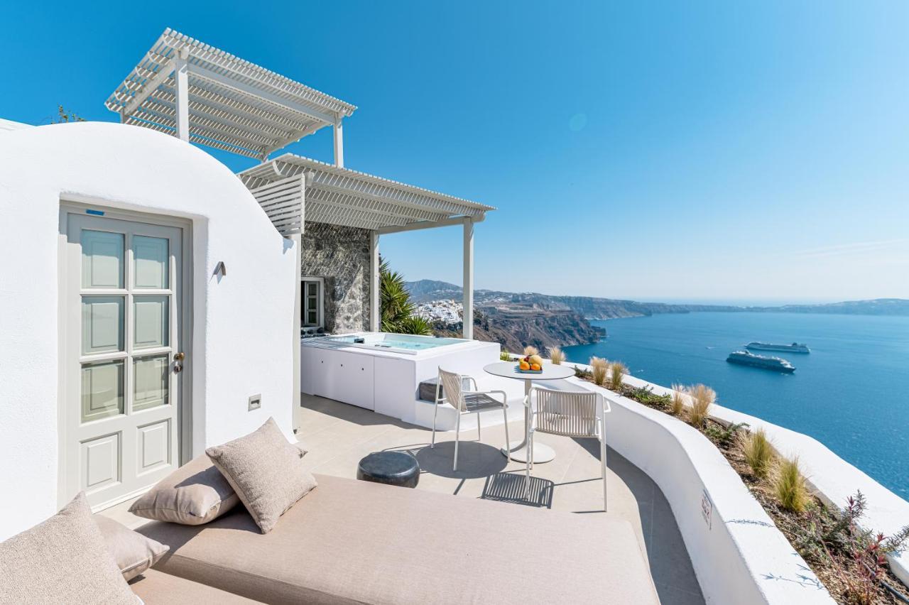 Caldera Suite Sea View Outdoor Jetted Plunge Pool