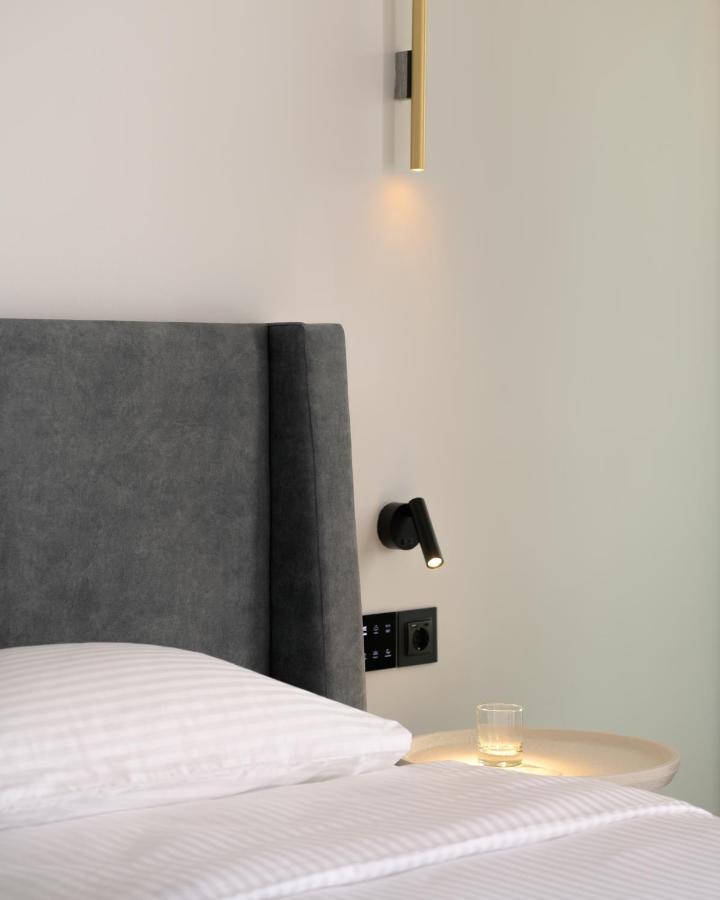 Double or Twin Room Sea View