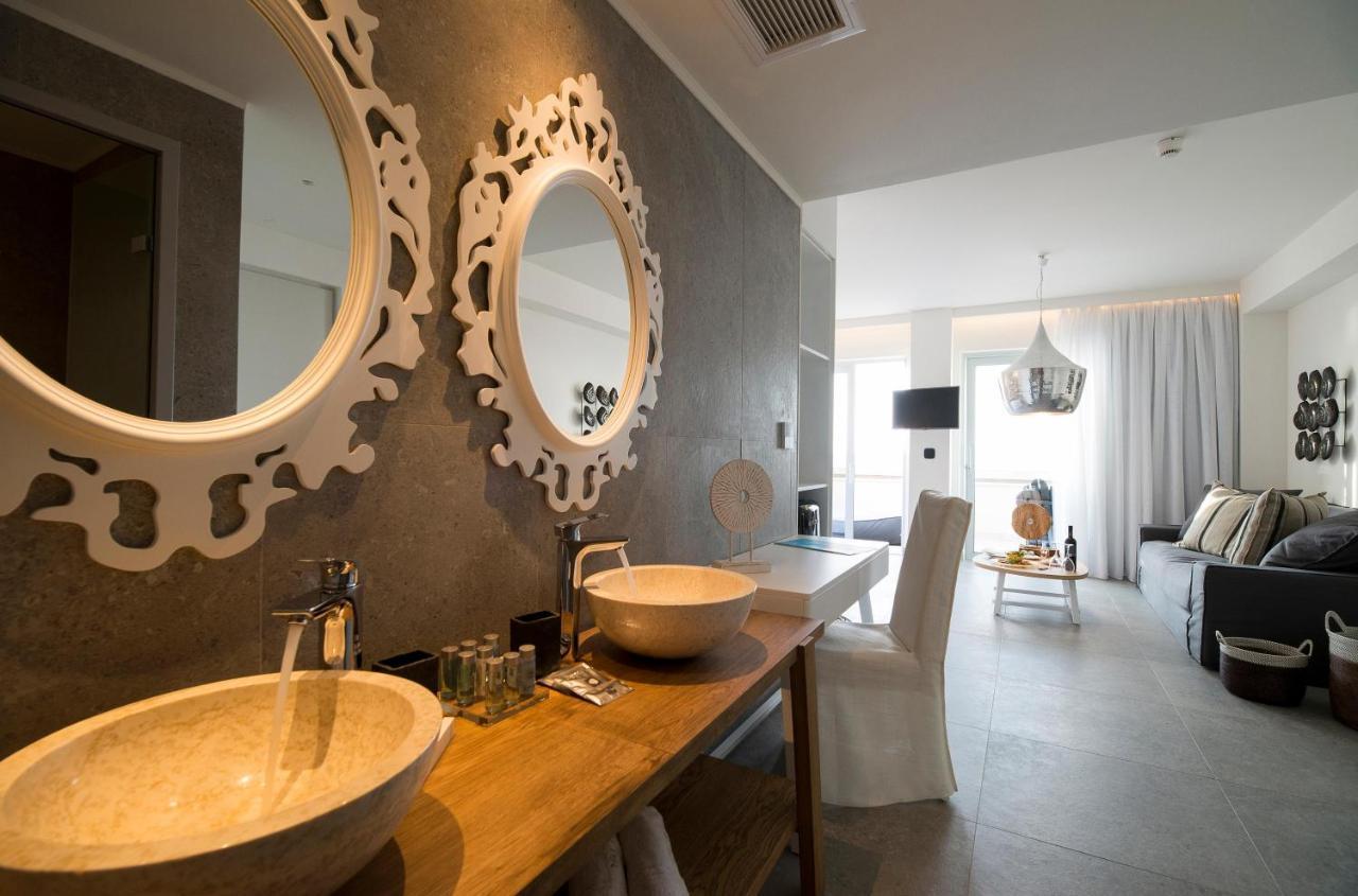 Suite Sea View Private Pool