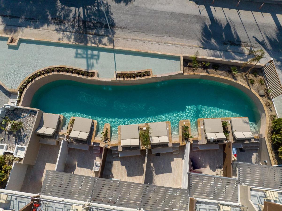 Swim up Ground Floor Room