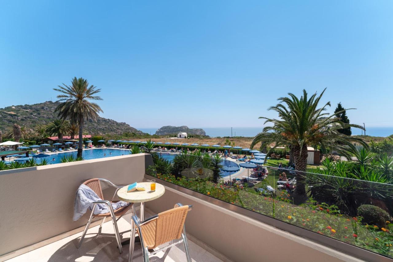 Double or Twin Room Sea View