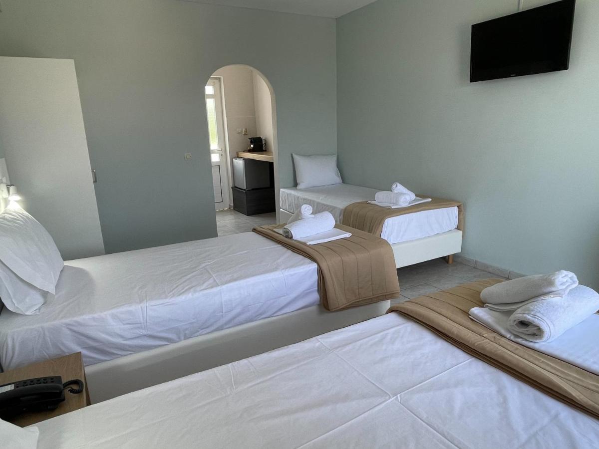Triple Room Sea View