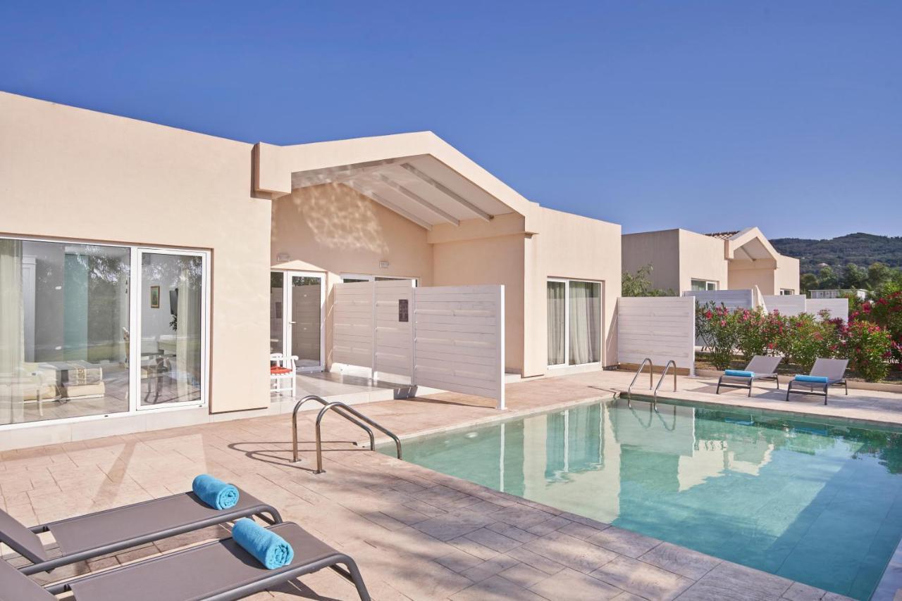 Grand Suite mit Gemeinschaftspool