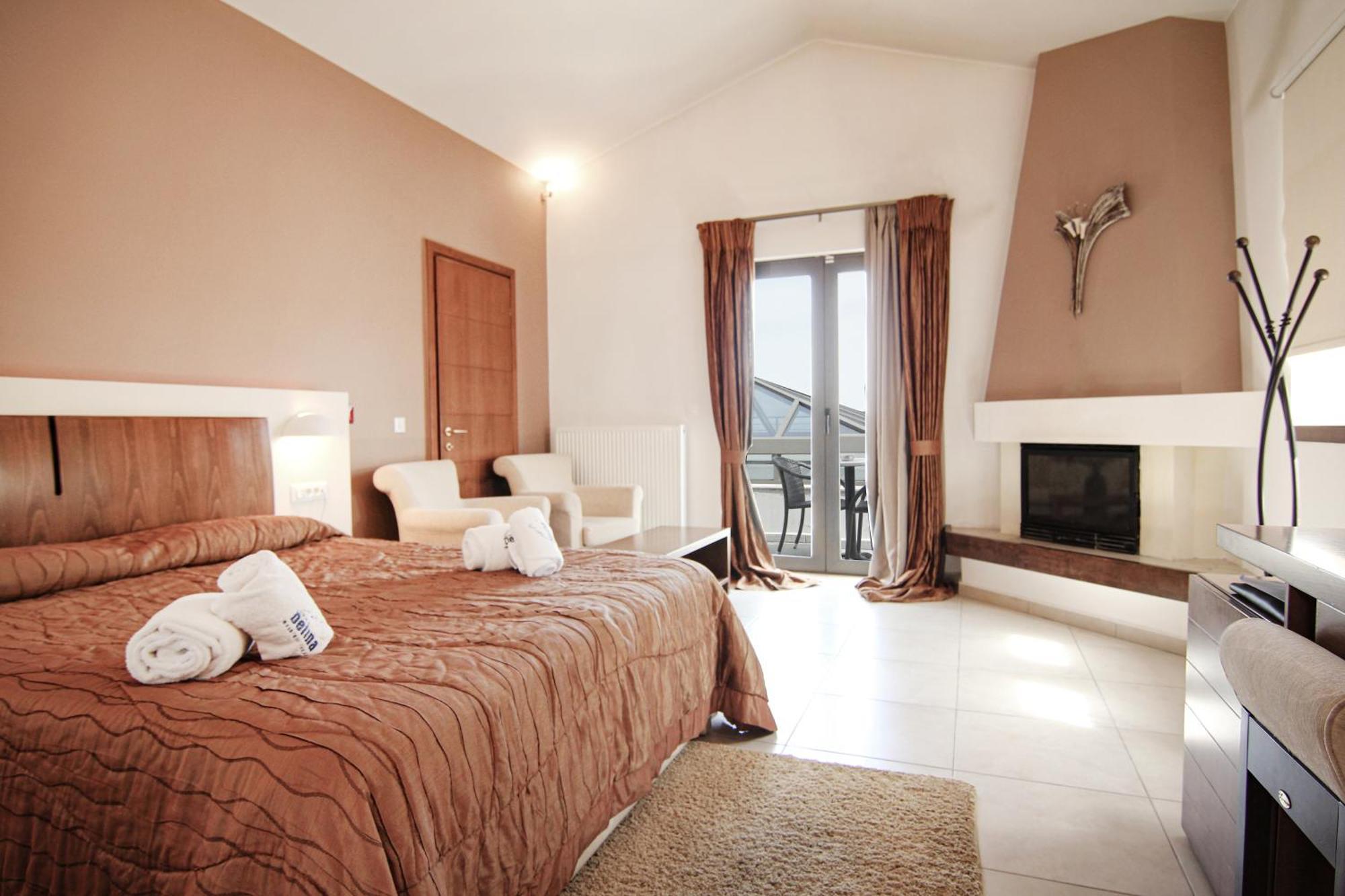 Superior Room Land View