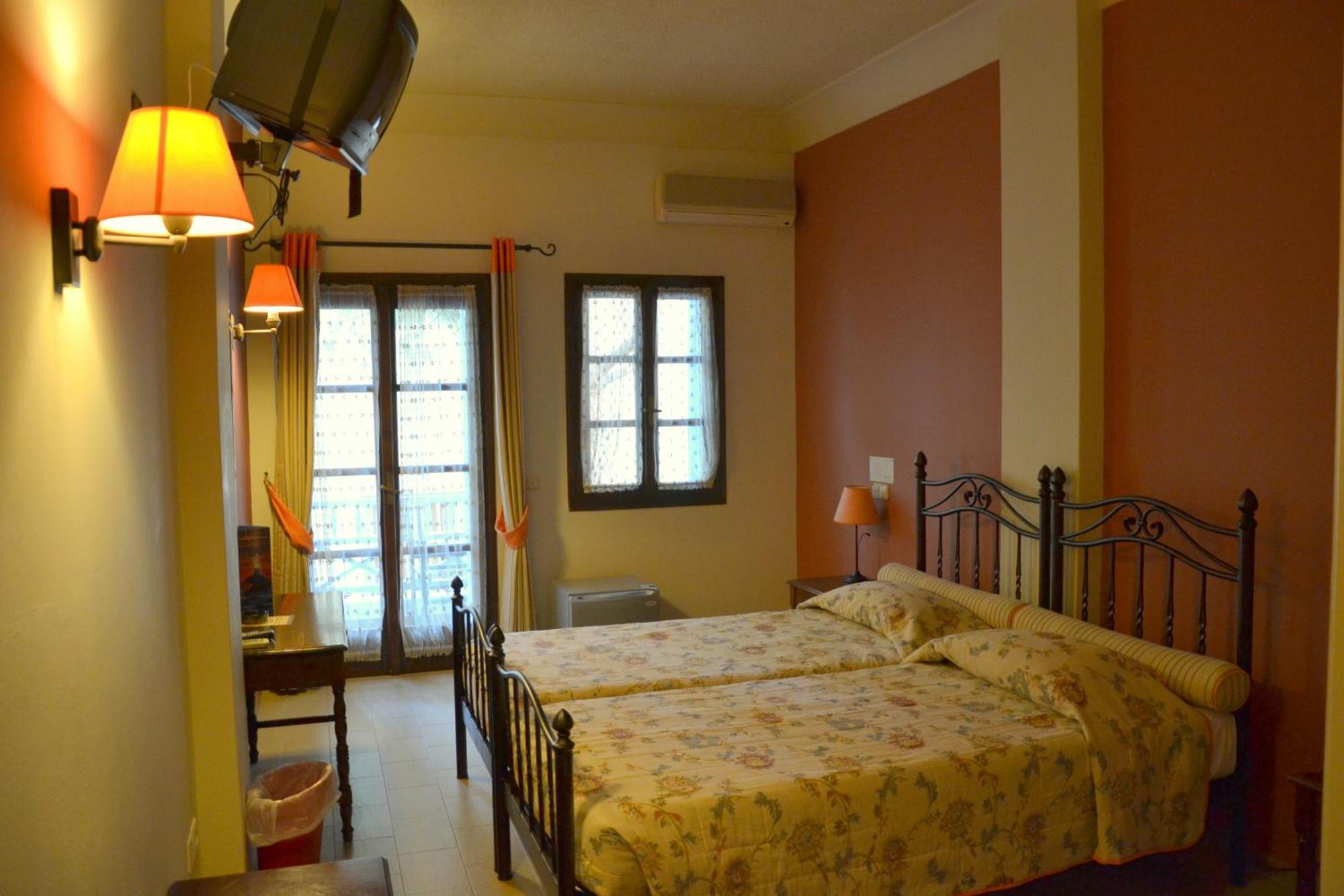 Economy Double or Twin Room