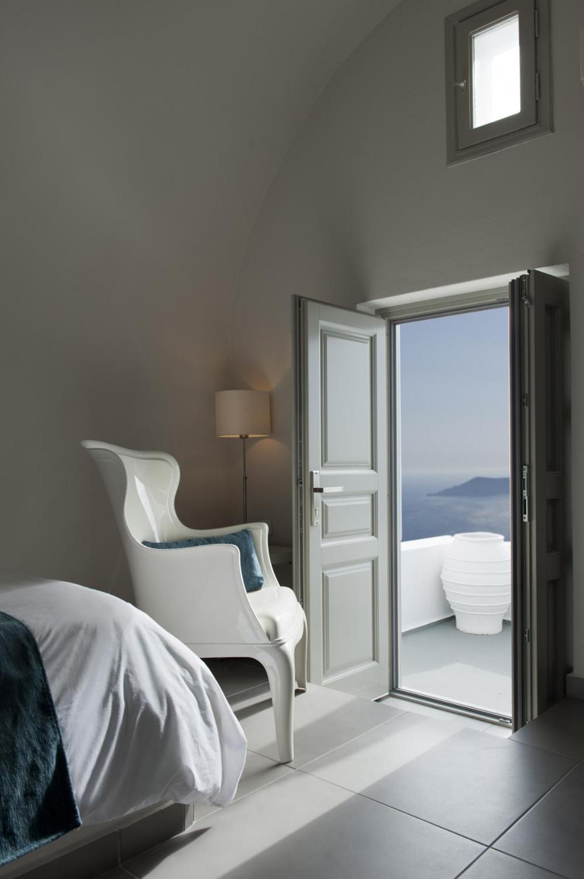Superior Double Room Caldera Sunset View