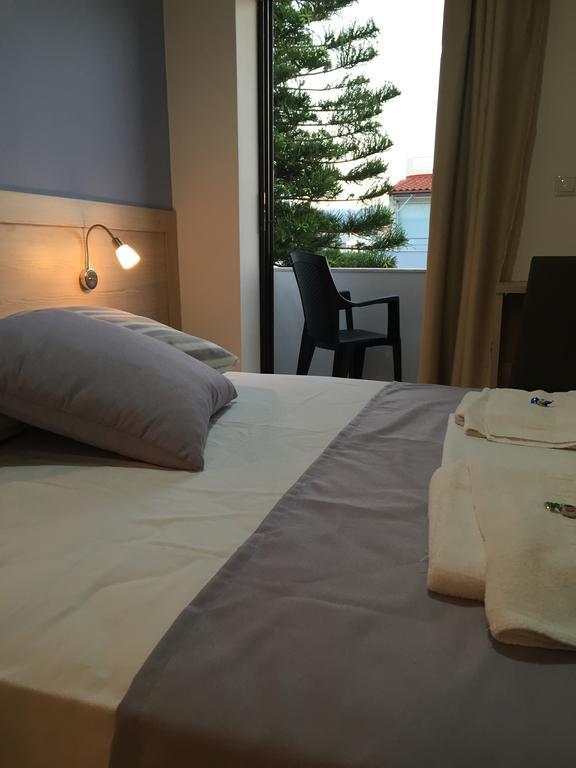 Standard Double or Twin Room Garden View