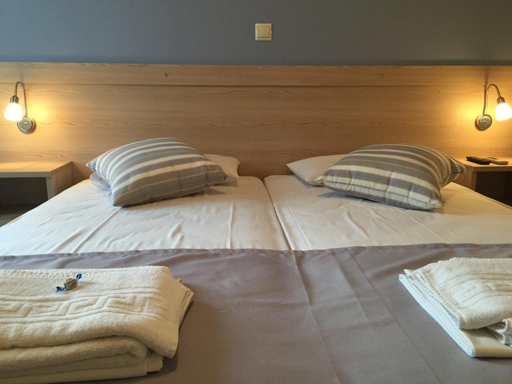 Standard Double or Twin Room Garden View