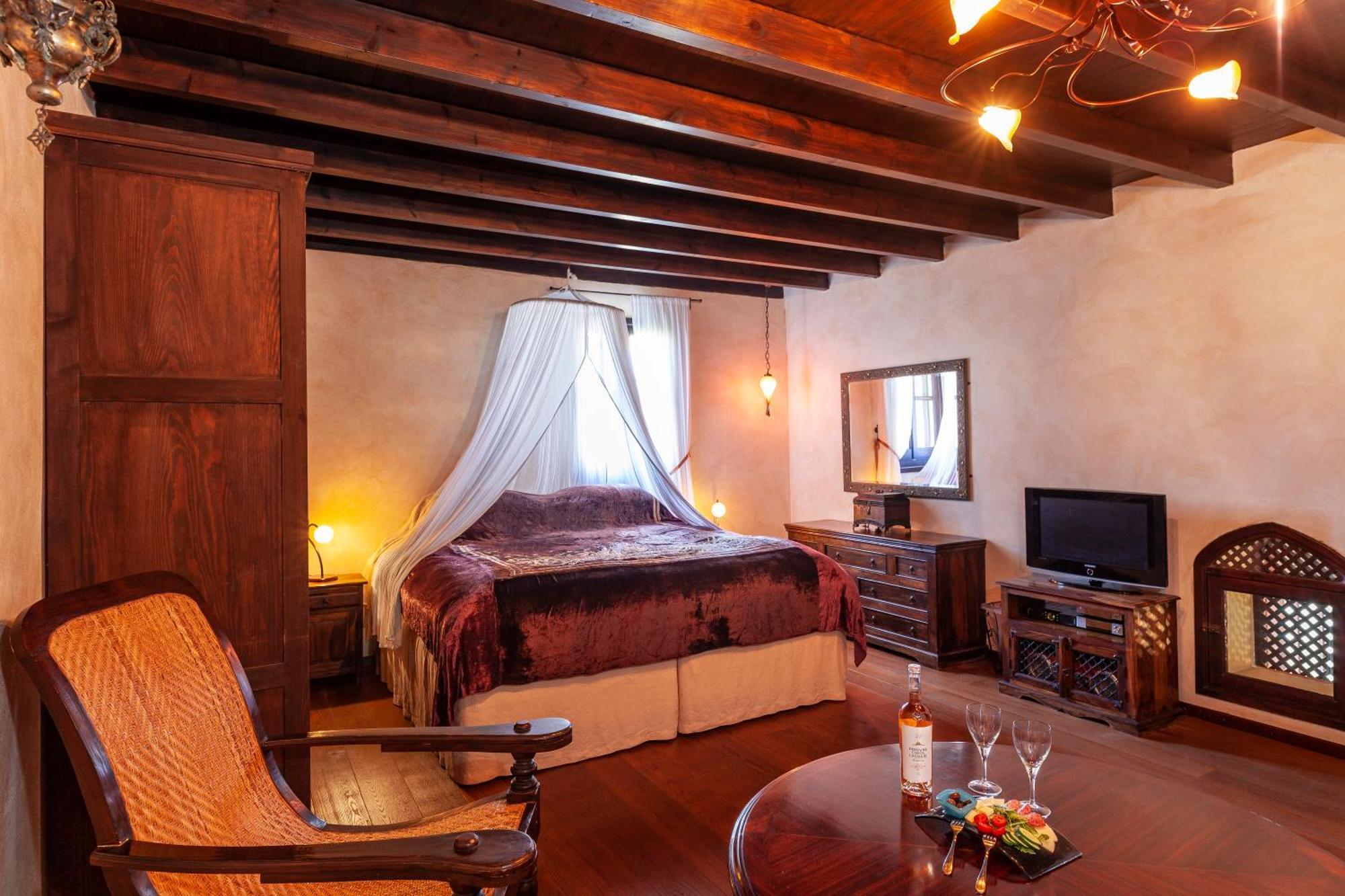 Grand Master Suite