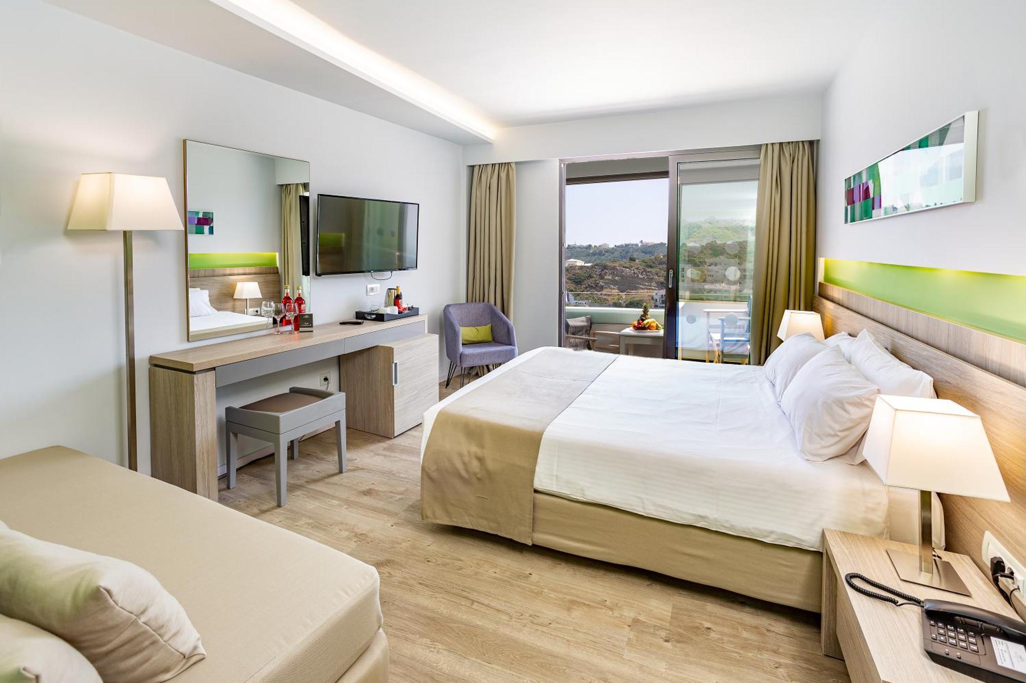 Double or Twin Room Mountain View