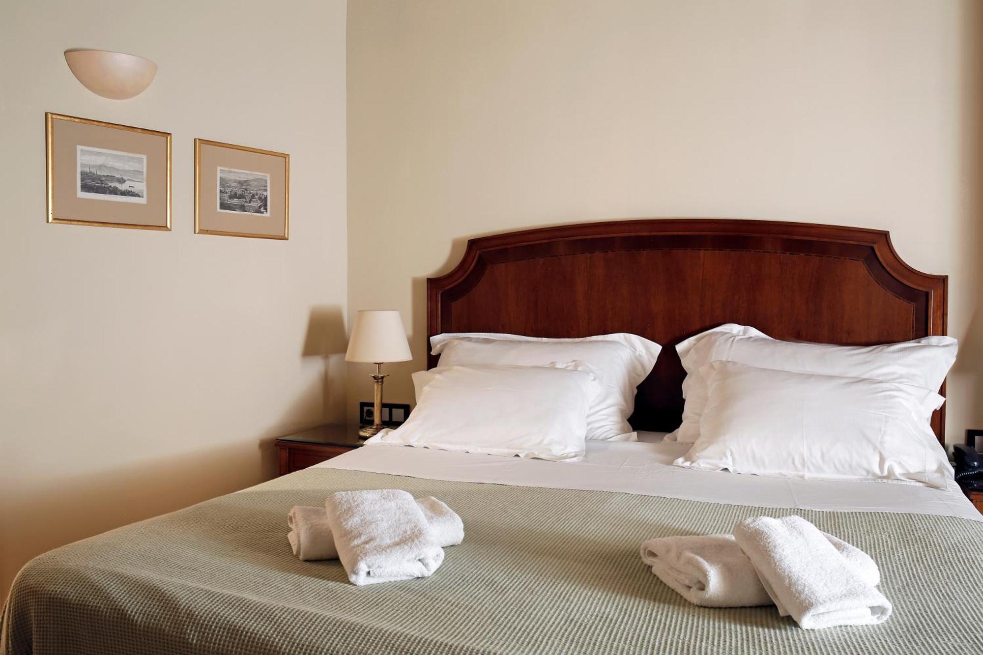 Classic Double Room