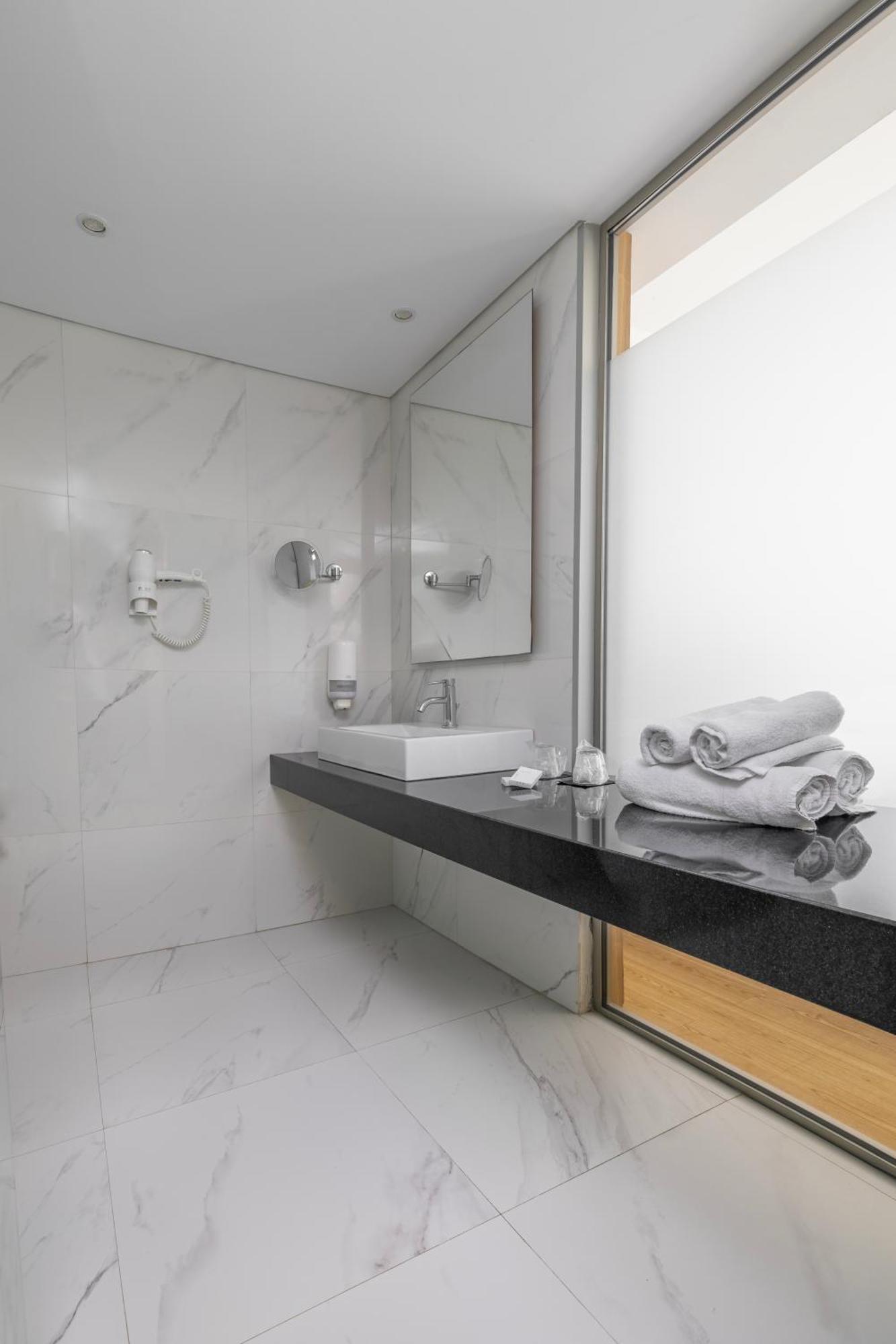 Double Room Mountain View