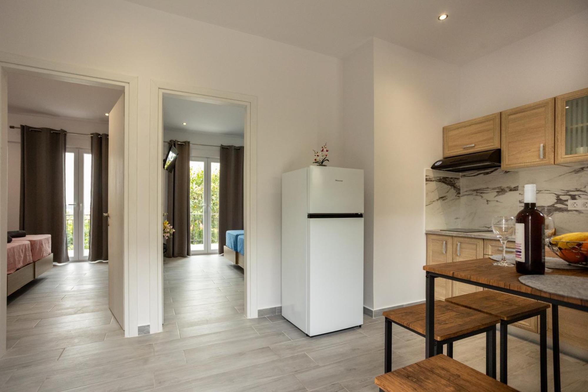 Deluxe Two-Bedroom Apartment Garden View