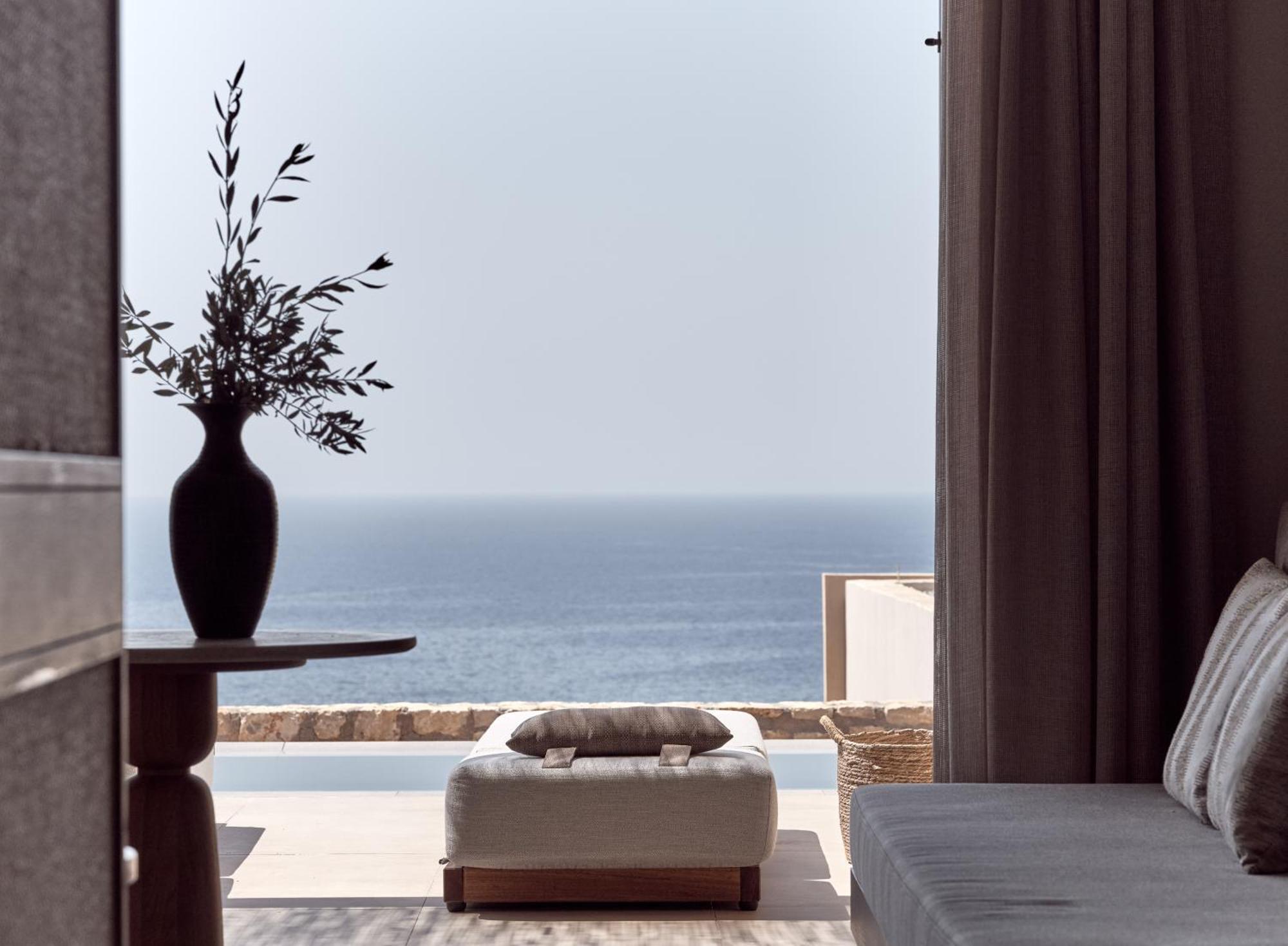 Deluxe King Room Sea View Private Pool