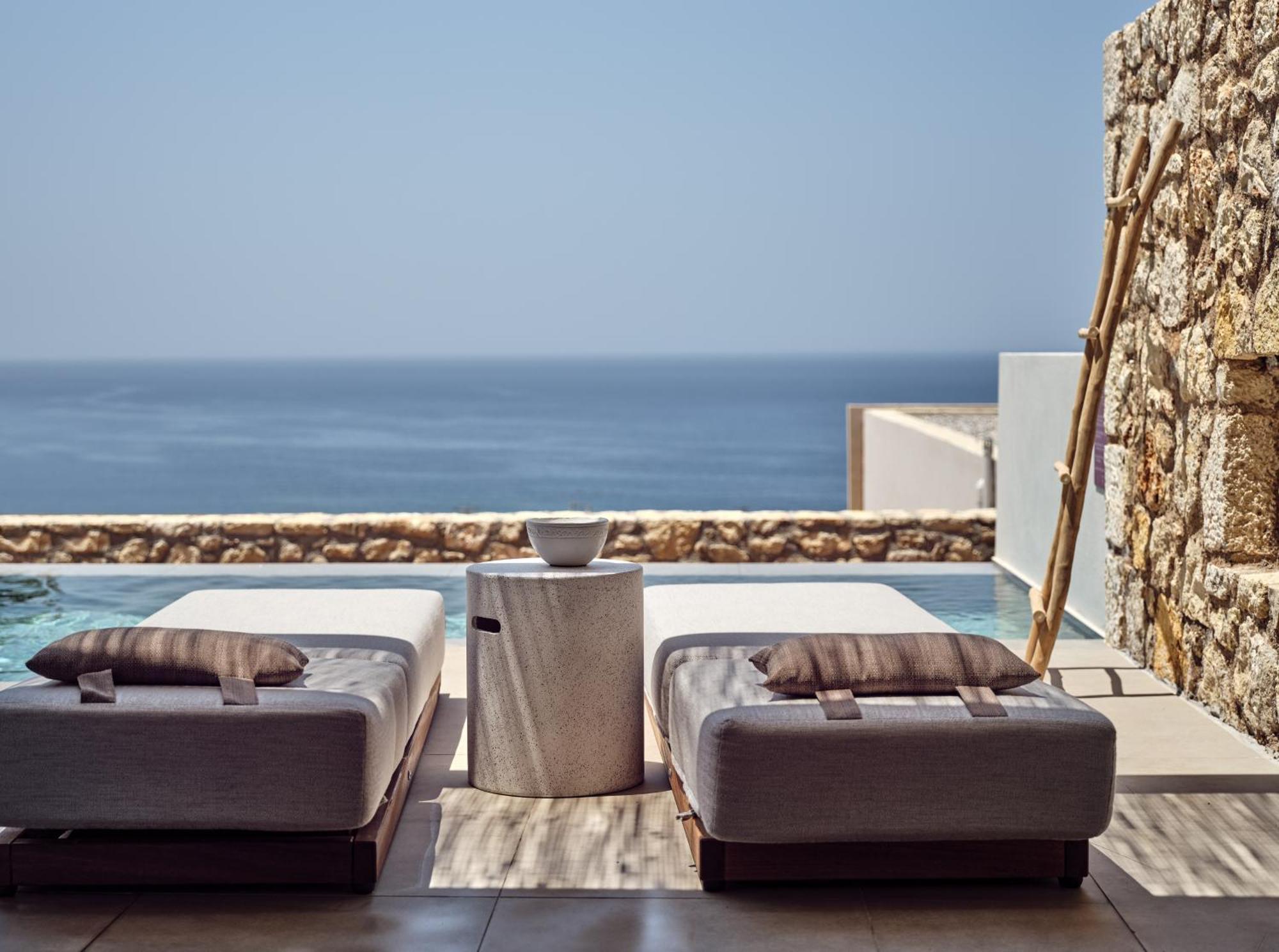 Deluxe King Room Sea View Private Pool