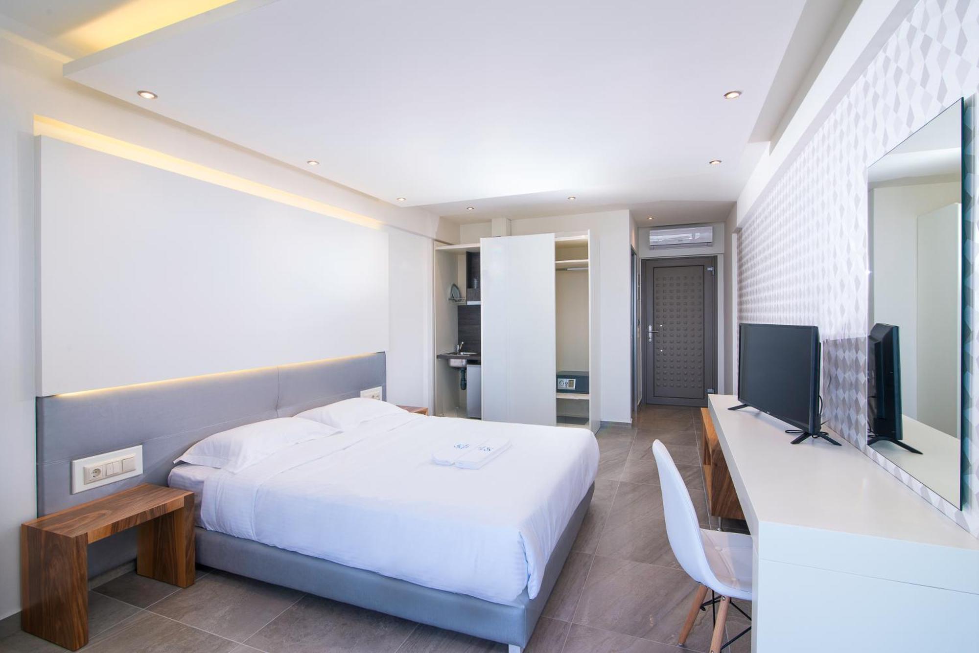 Deluxe Double Room with Sea View