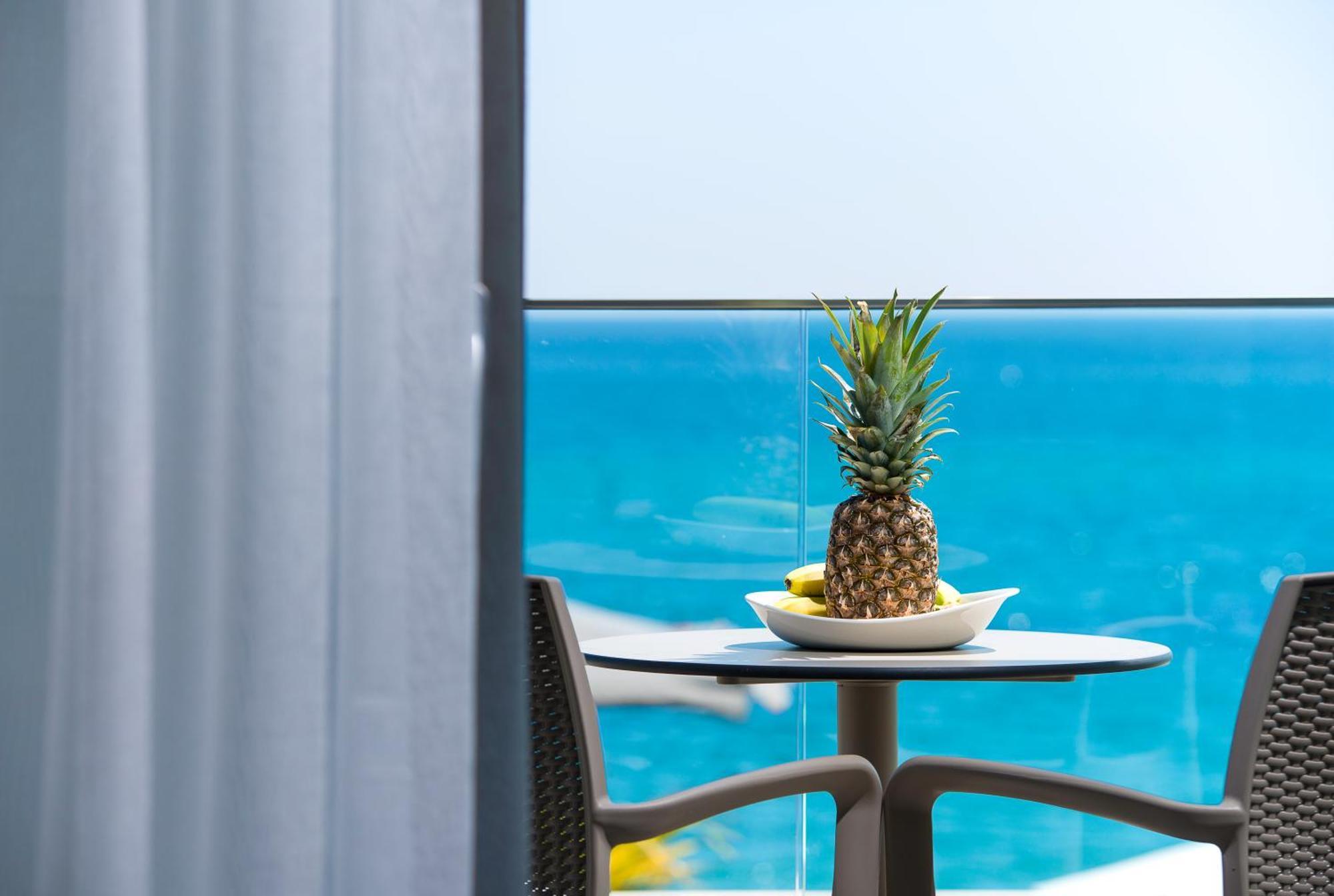 Deluxe Double Room Sea View