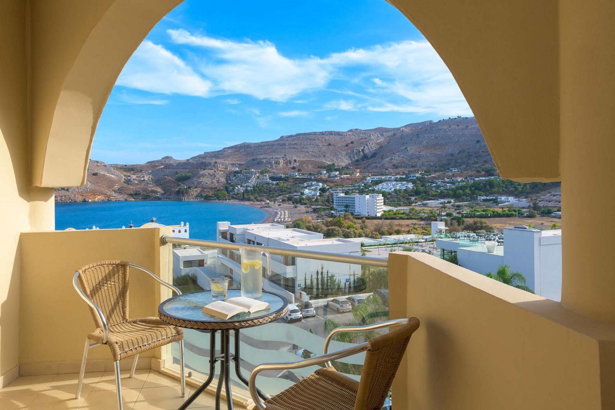 Superior Double Room Side Sea View