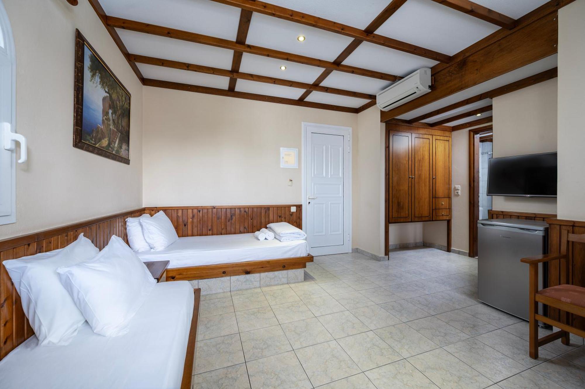 Standard Family Room