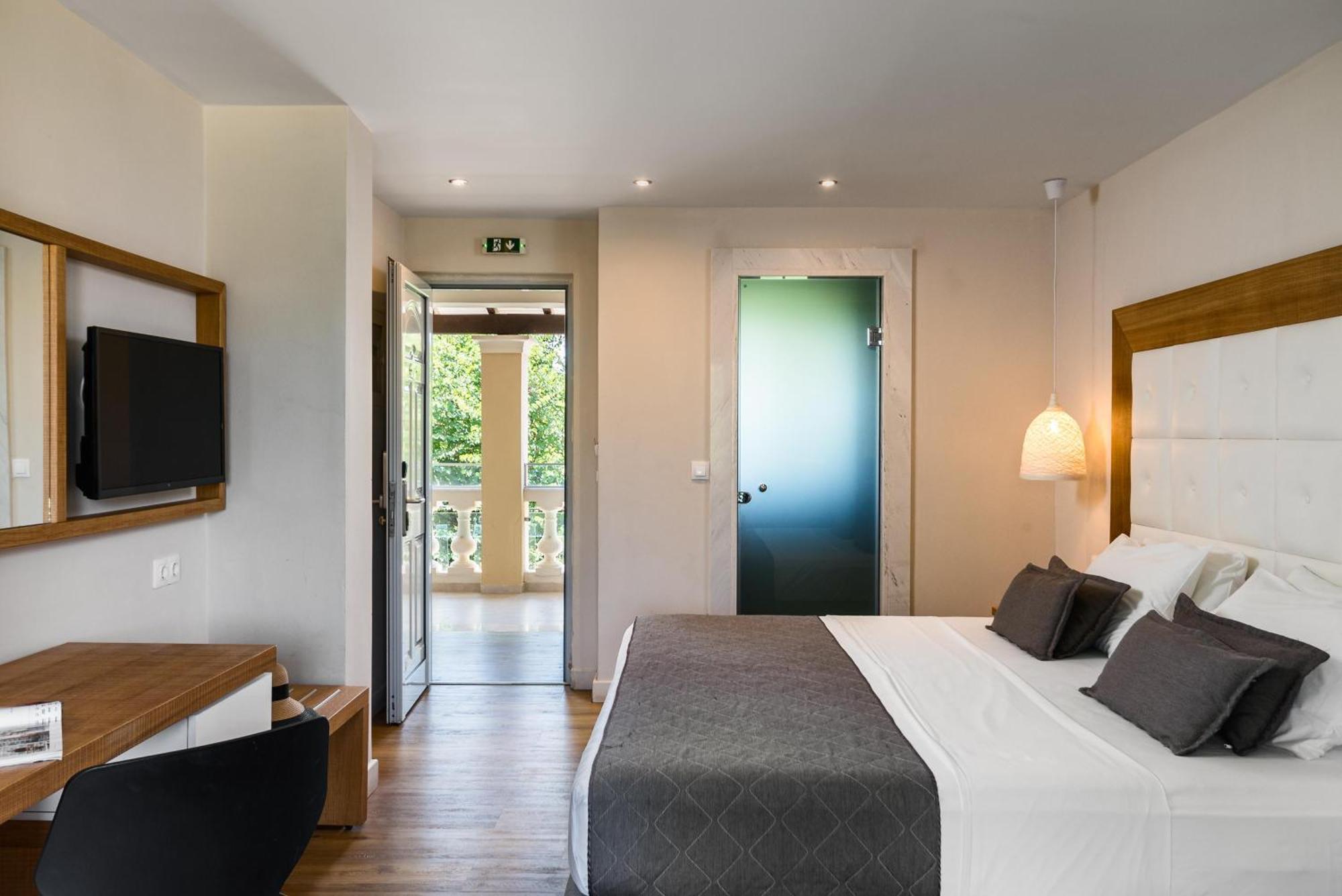 Deluxe Room Garden View