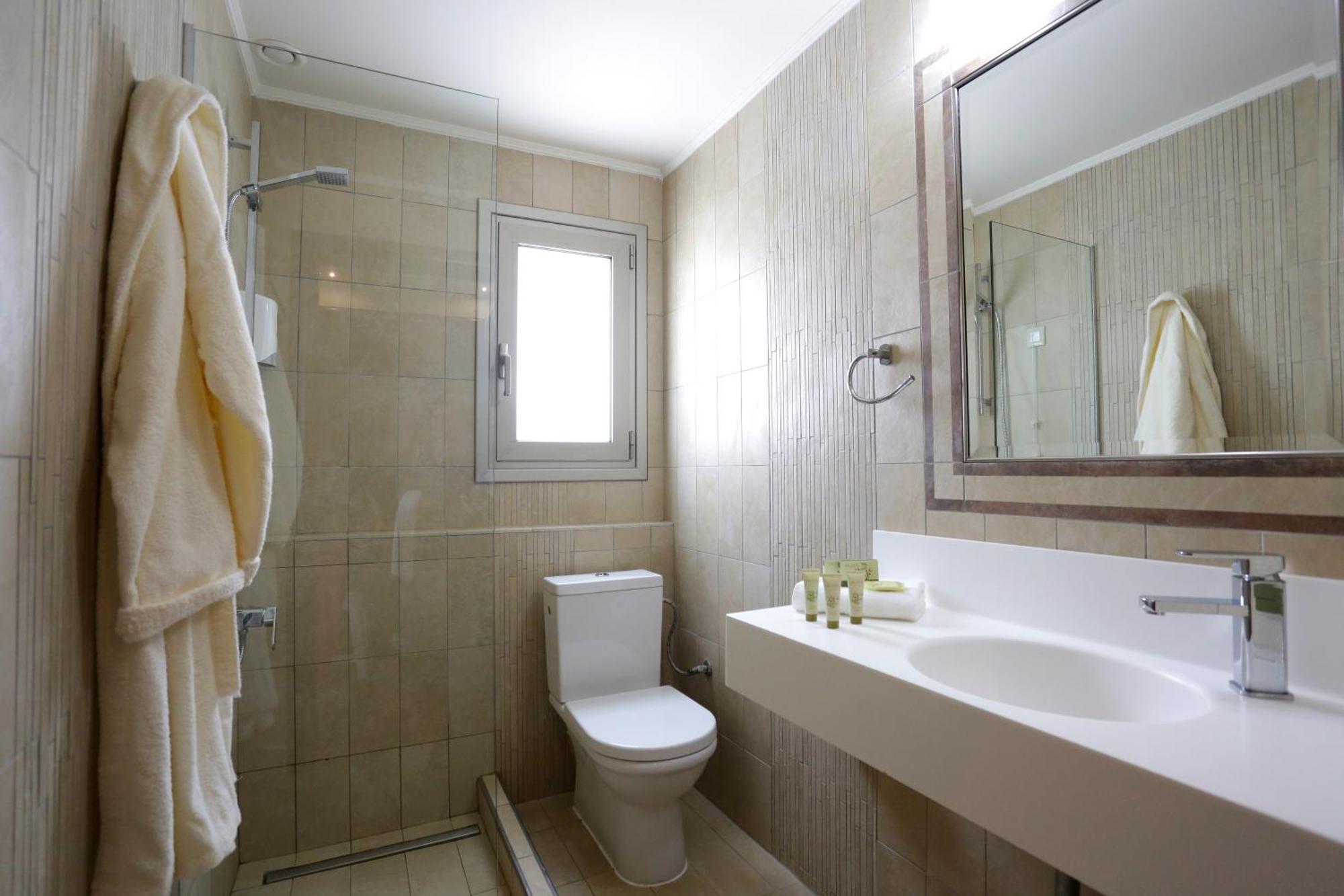 Deluxe Double Room Hot Tub Sea View