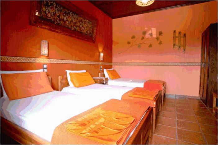 Basic Triple Room