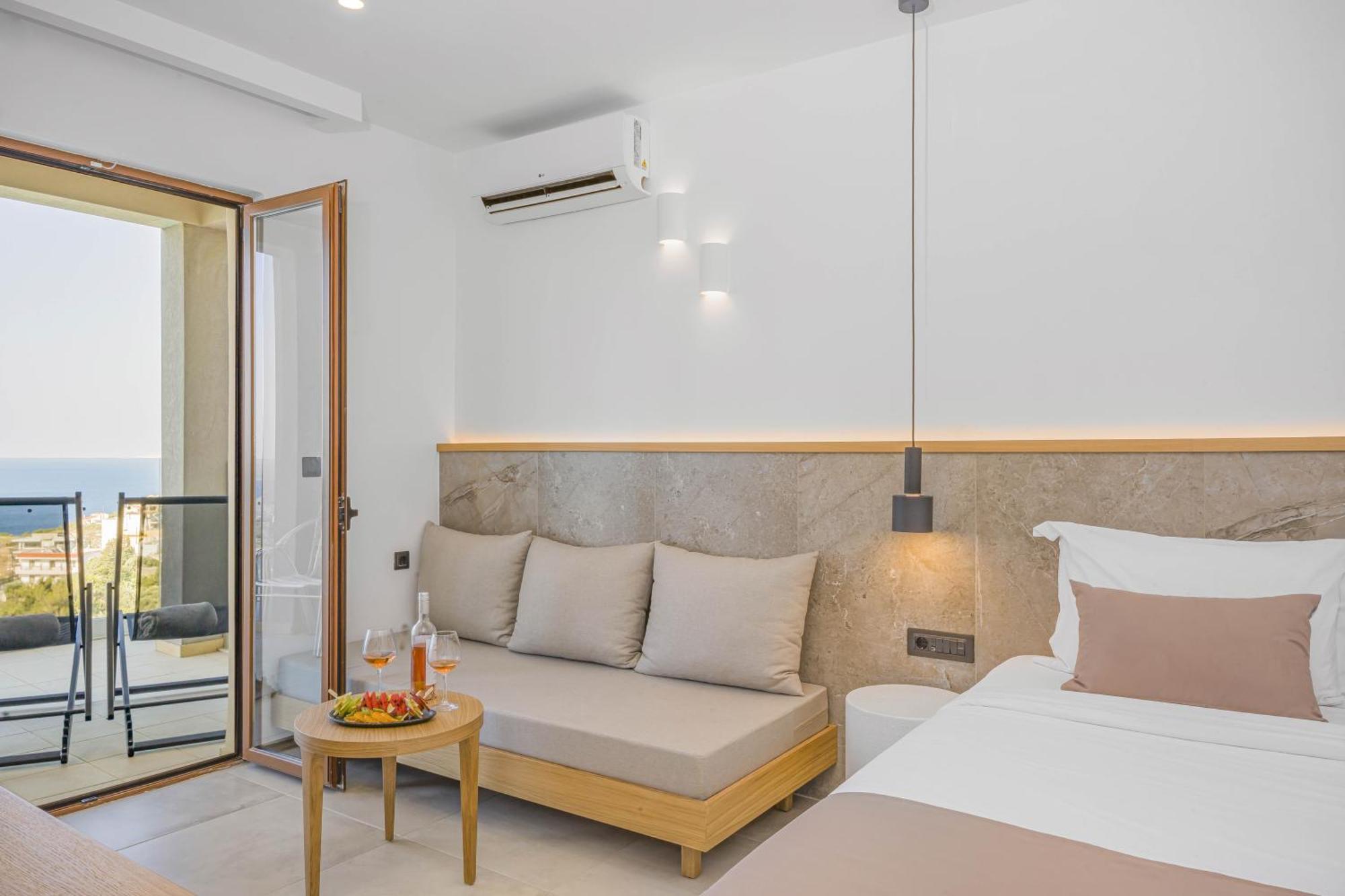Deluxe Double or Twin Room Sea View