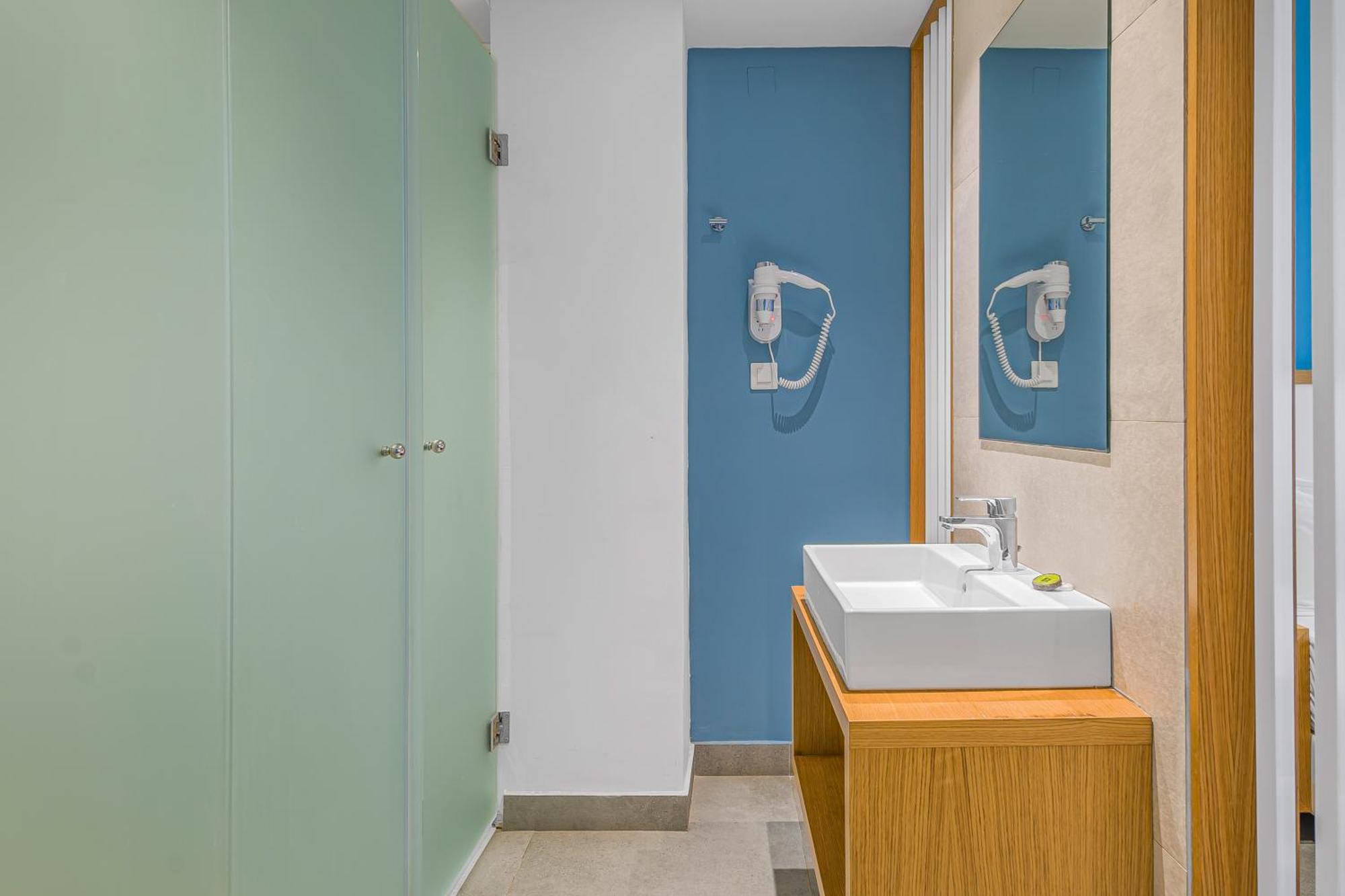 Superior Double or Twin Room Garden View