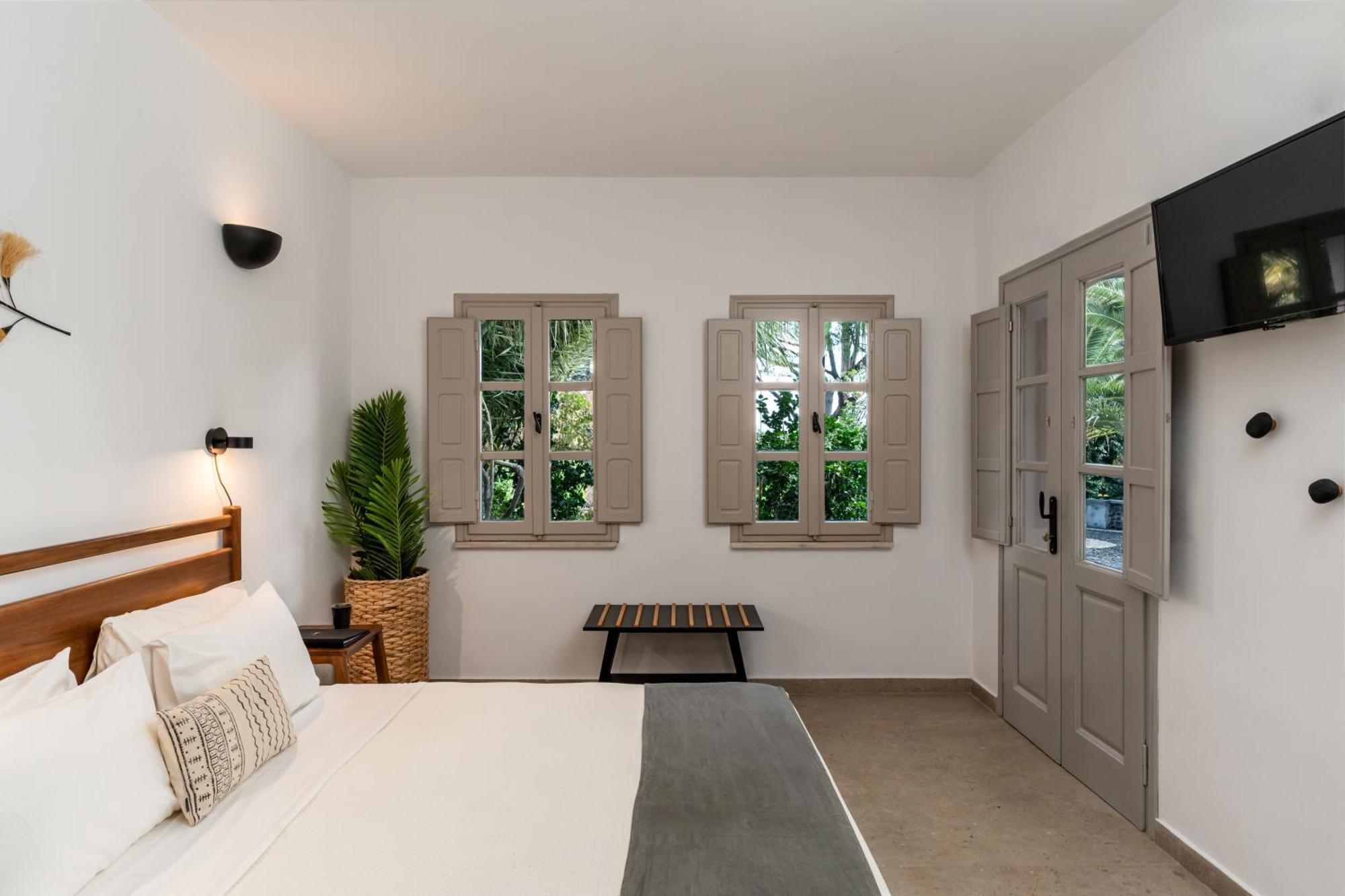Cocoon Room Garden or Pool View