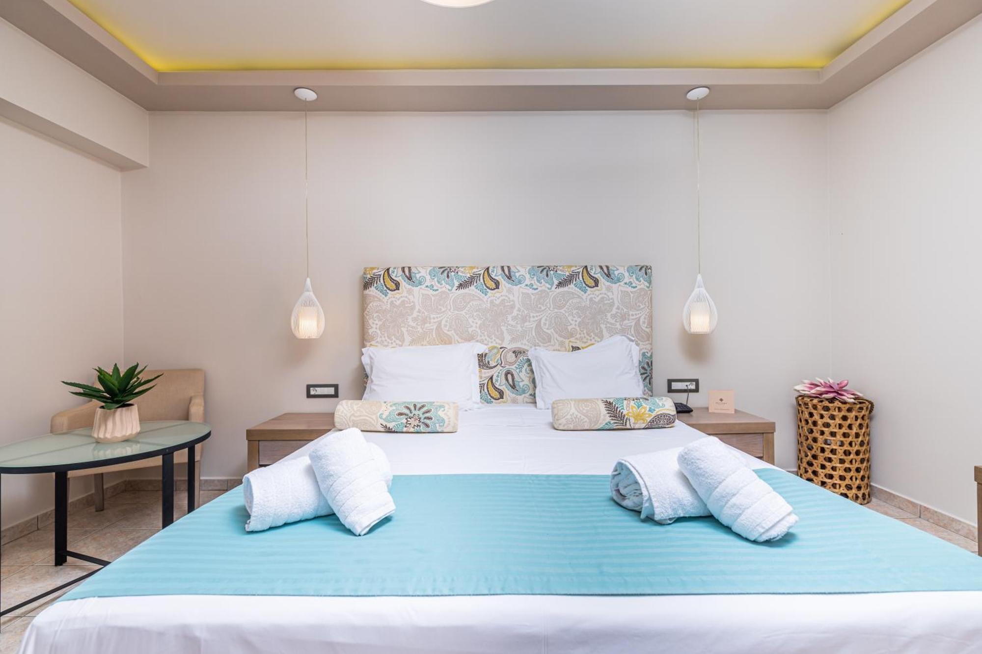 Double Room Side Sea View