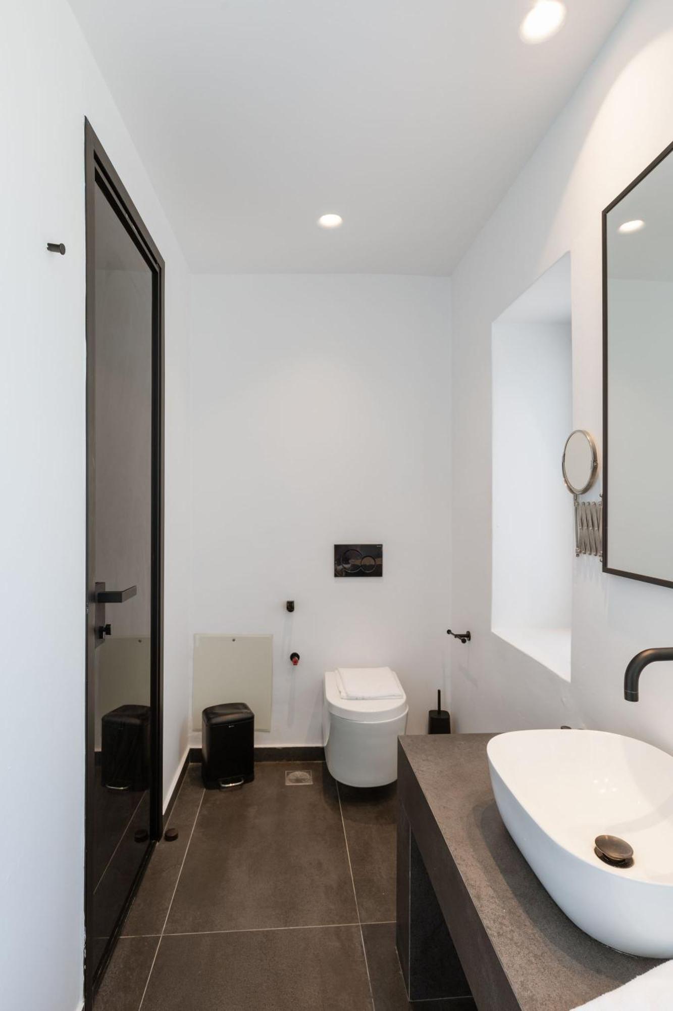 King Room Spa Bath