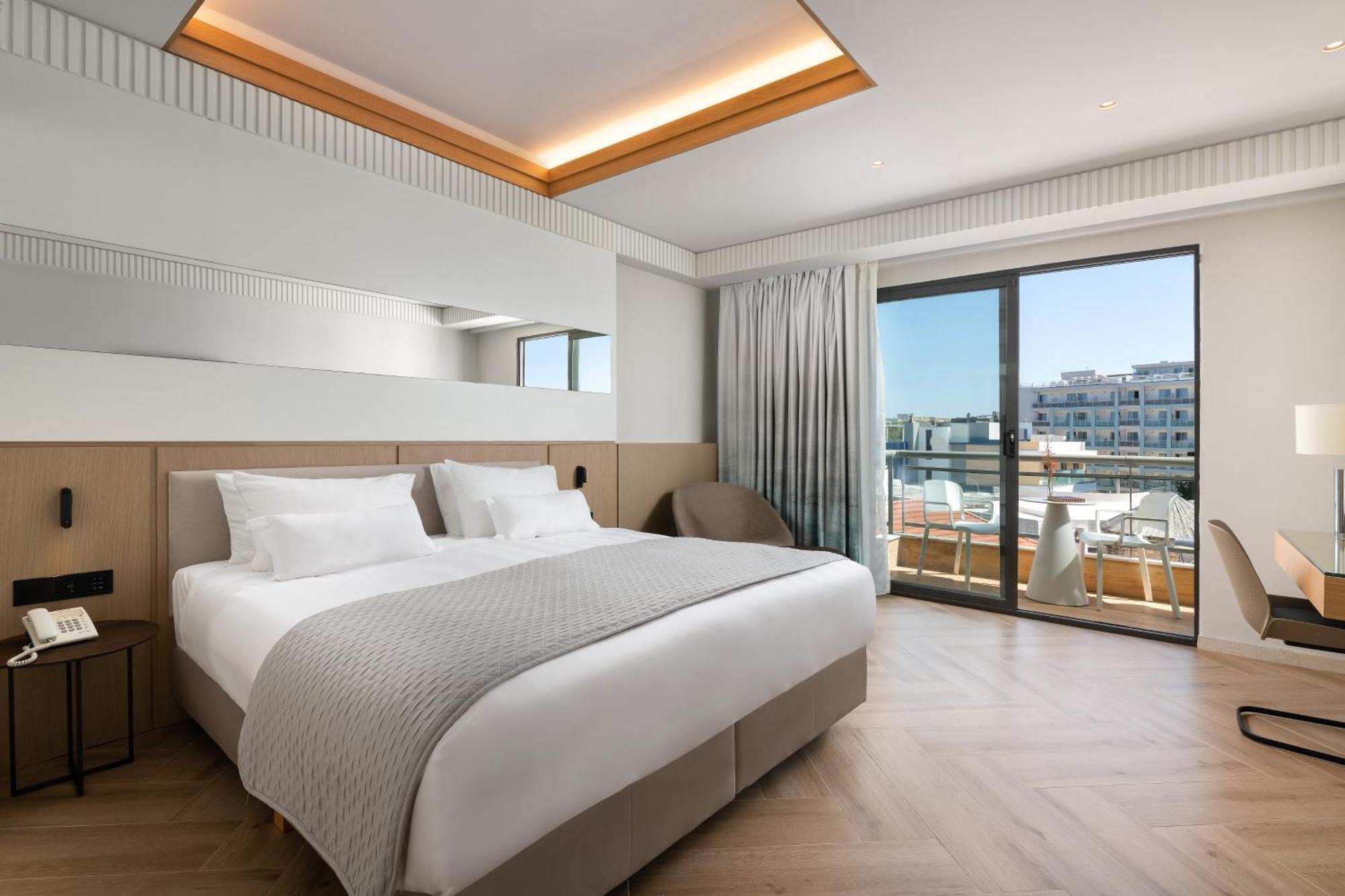 Double Room Partial Sea View