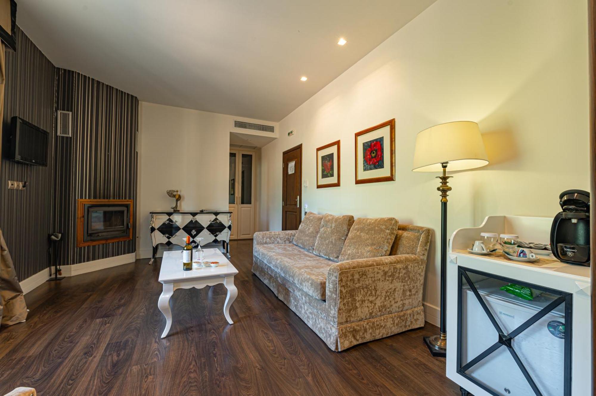 Executive Suite