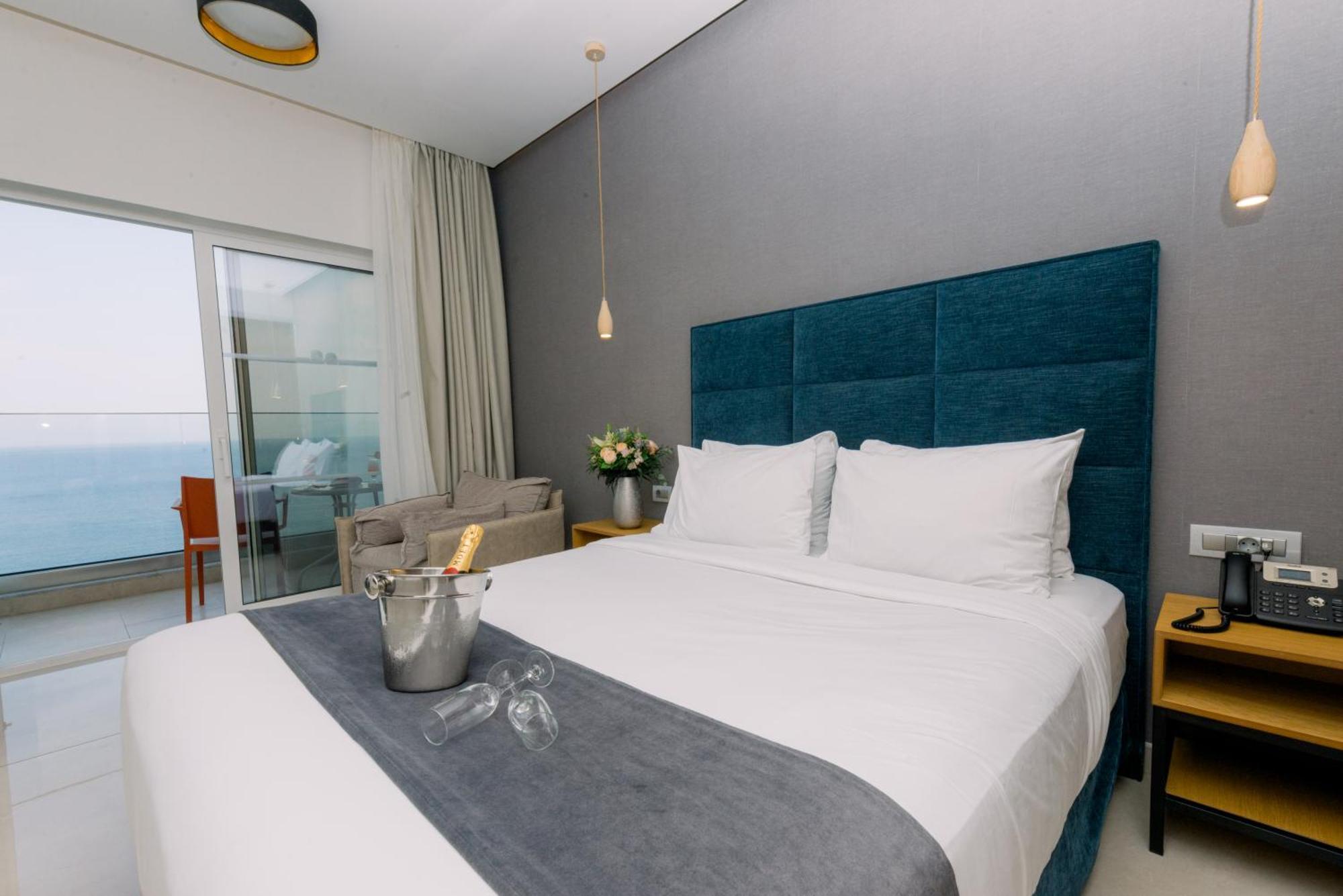 Double Room Balcony Sea View