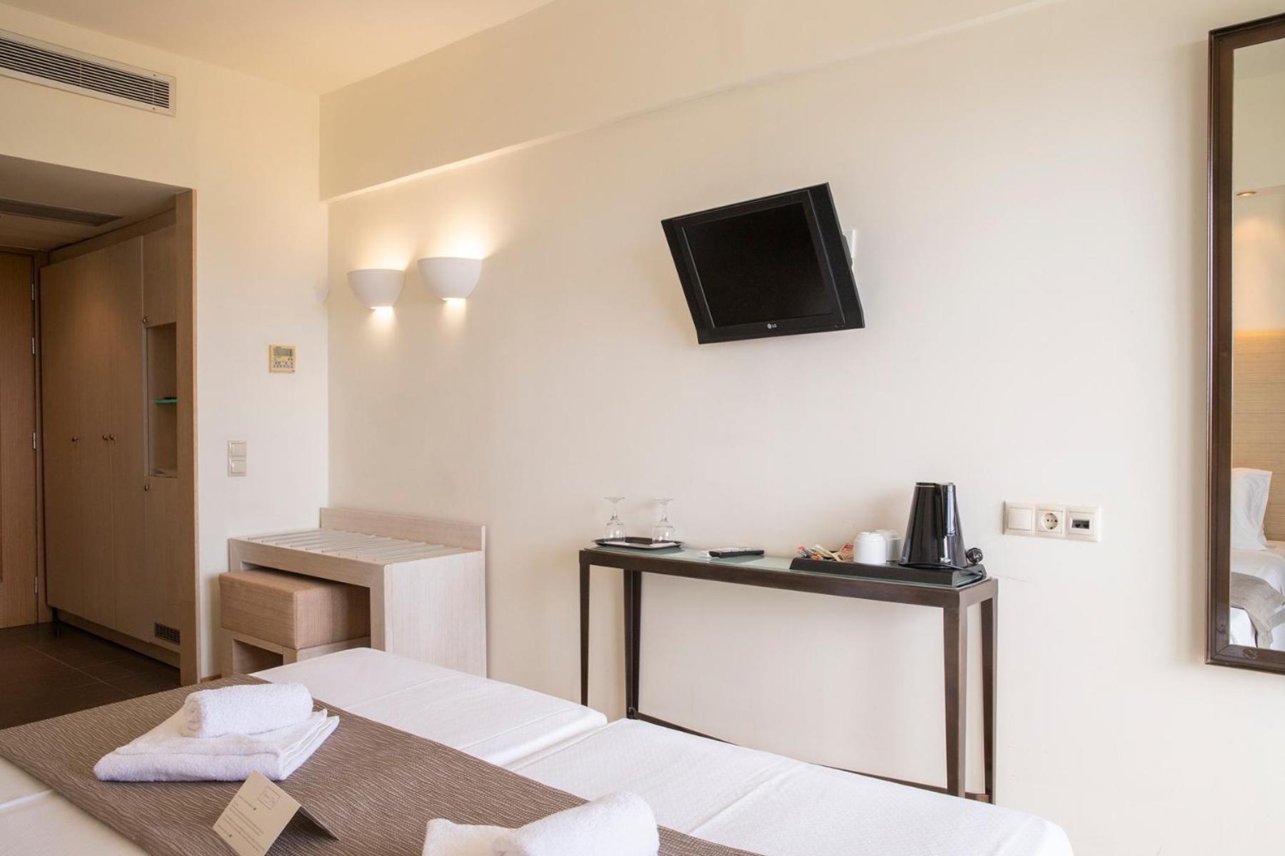 Double Room Mountain View
