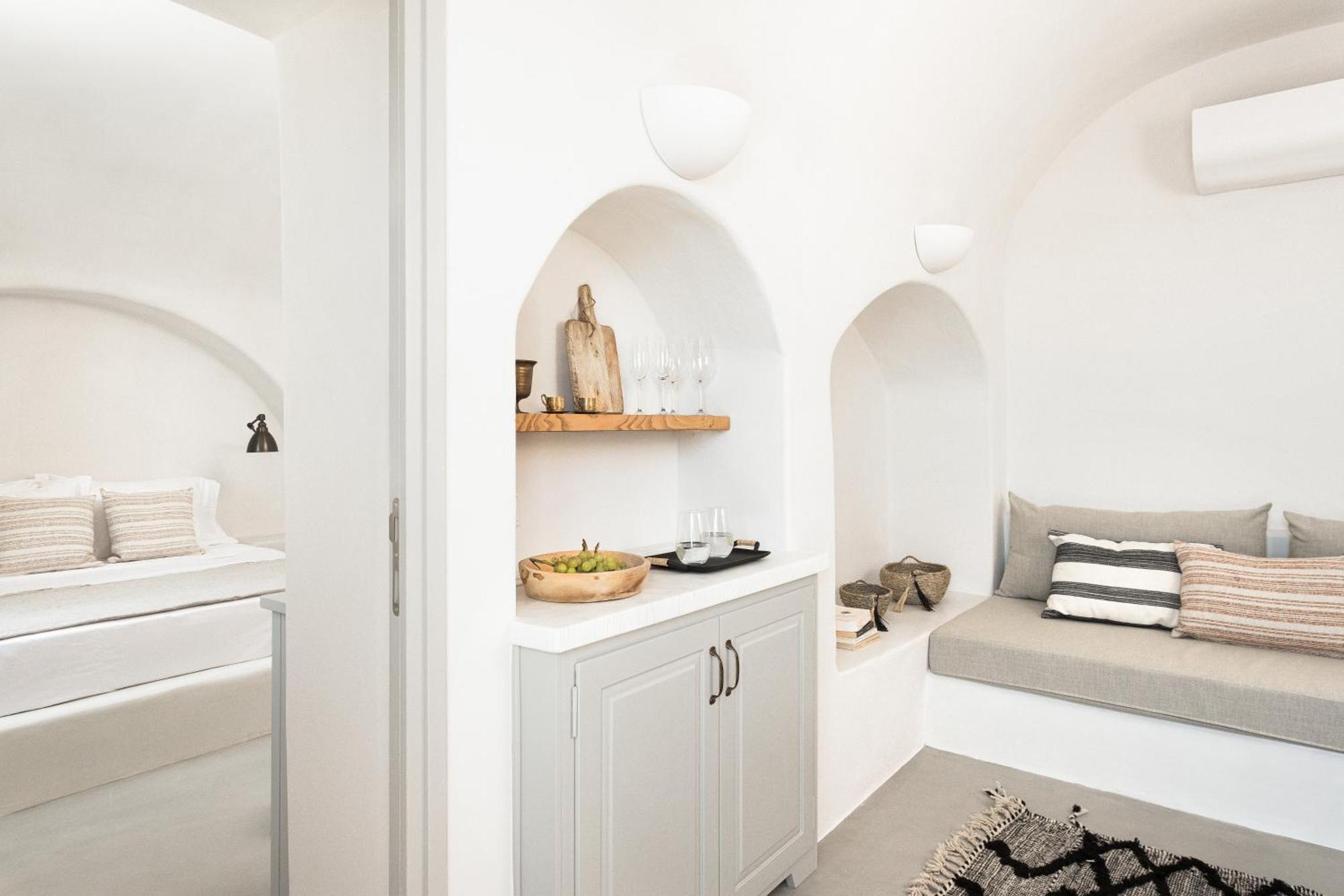 Cycladic Suite