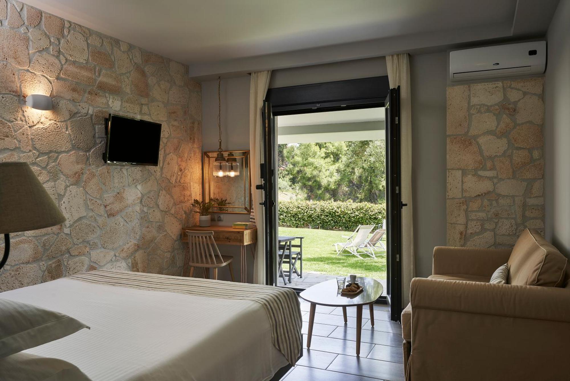 Junior Suite Garden View