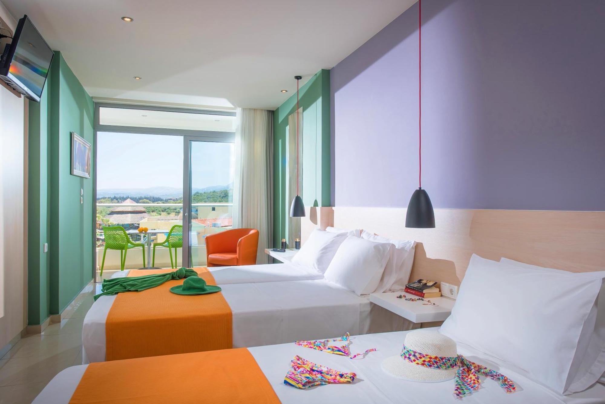 Triple Room Balcony