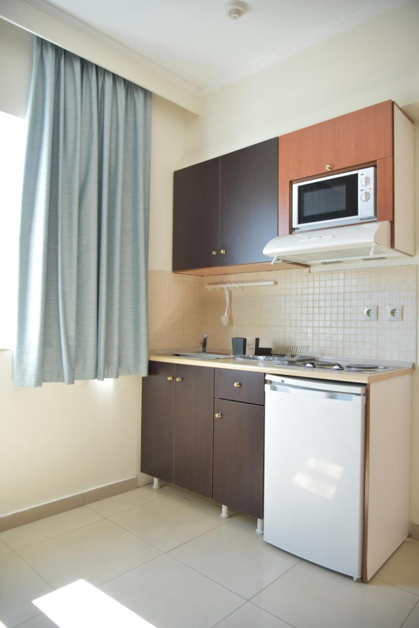 One-Bedroom Apartment Sea View