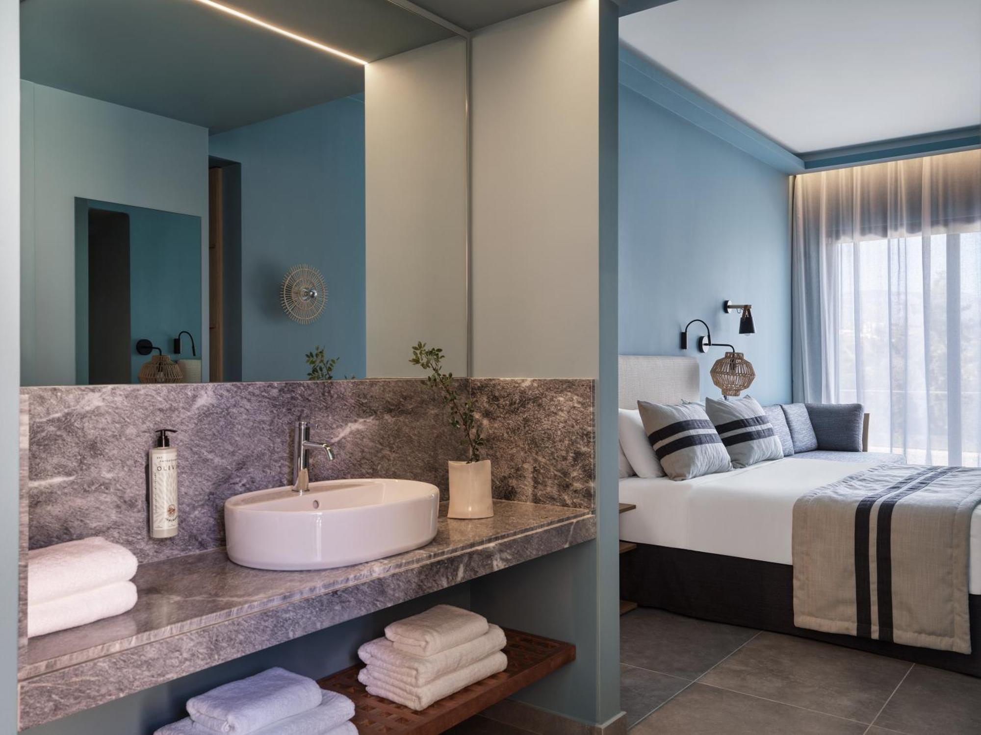 Superior Room Terrace