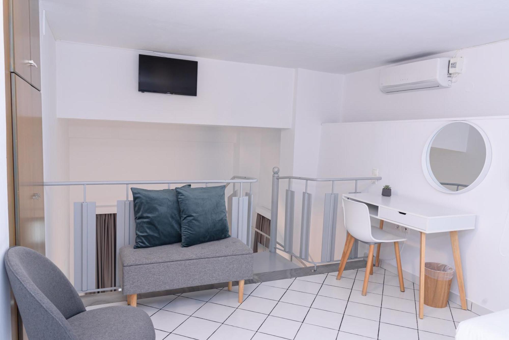 Quadruple Room Terrace