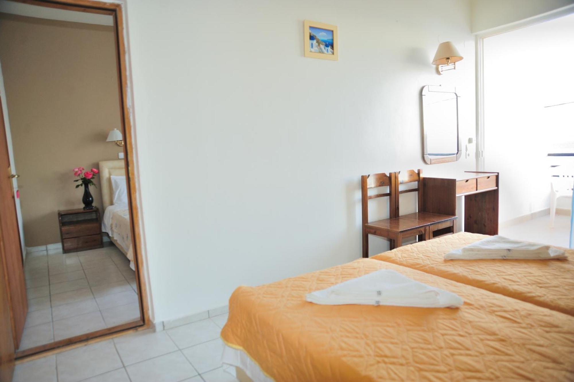 Two-Bedroom Apartment Balcony Sea View